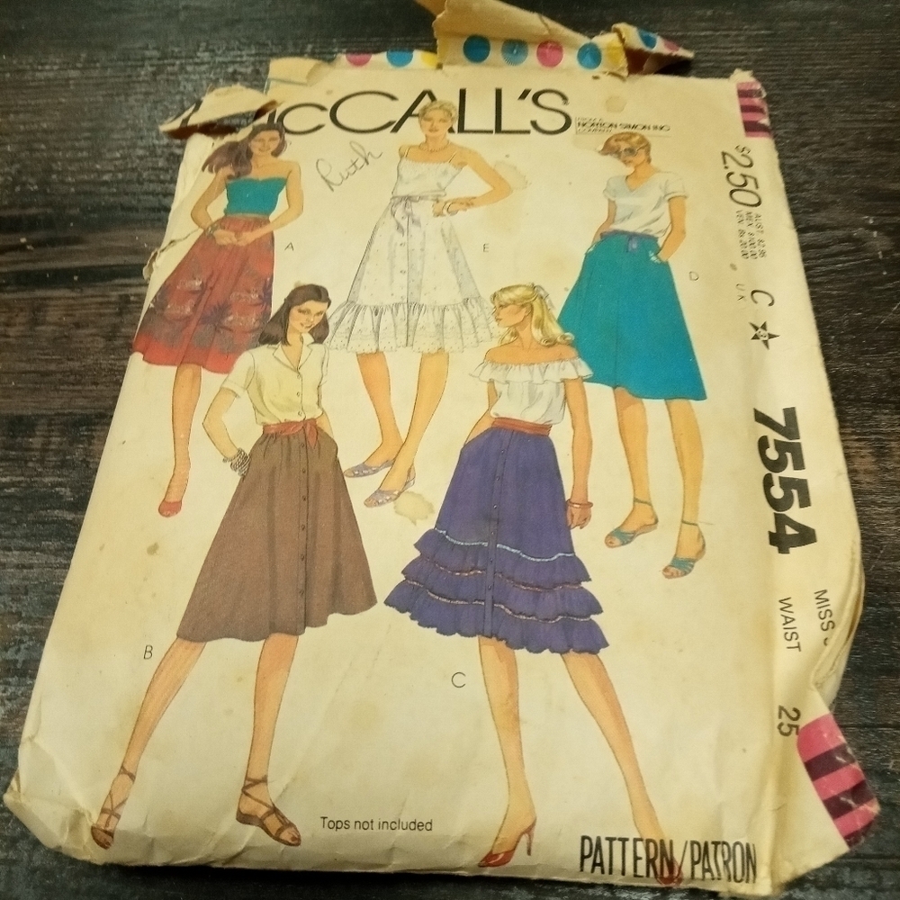 Vintage McCall's Sewing Pattern 7554 Women's Skirts Size 10